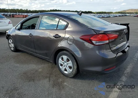 2017 Kia Forte Lx из США, поврежденный, VIN 3KPFK4A79HE097483